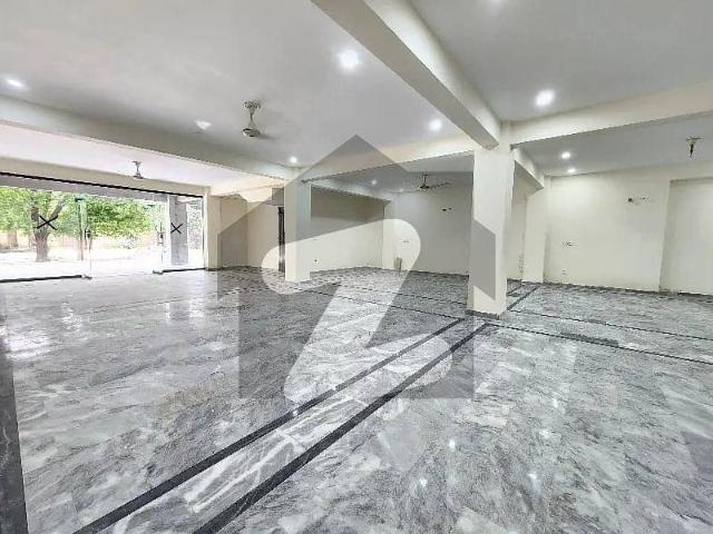 Vip offices for rent at prime locations