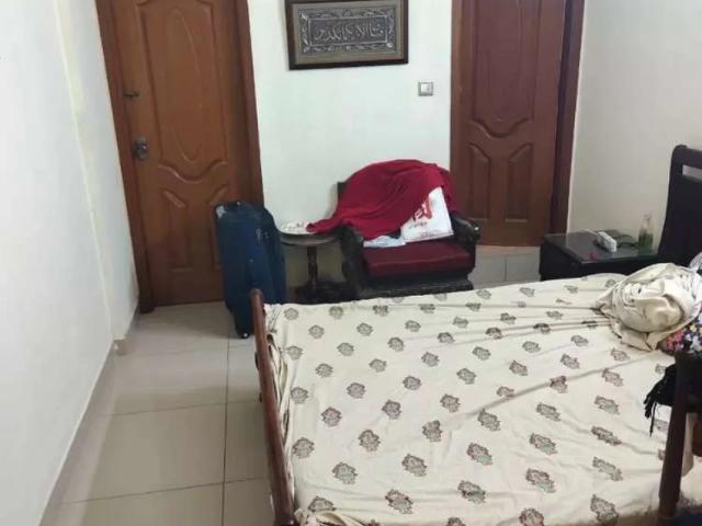 VIP sharing furnished room availbale Karachi DHA Phase 6 ID 09319