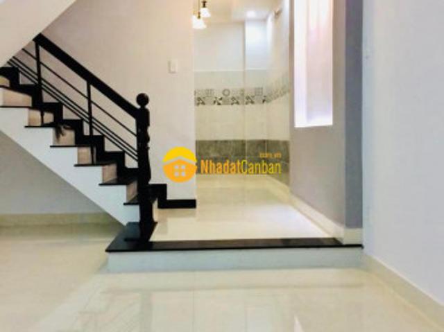 Vip tân phú, nhà mới đẹp ở ngay, hẻm nhựa 4.5m, 50m2 4.2x12, 3 tầng đúc, chỉ 4. X tỷ