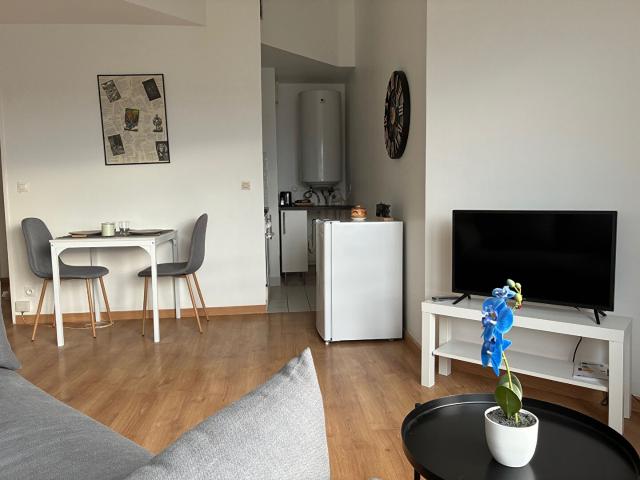 VIRY CHATILLON 1 pièce s 23.85 m2