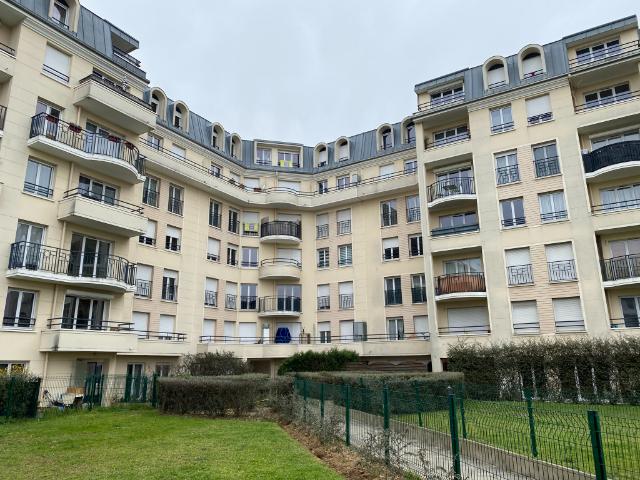 VIRY CHATILLON 1 pièce s 23.85 m2