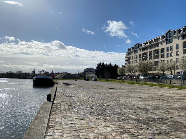 VIRY CHATILLON 1 pièce s 23.85 m2