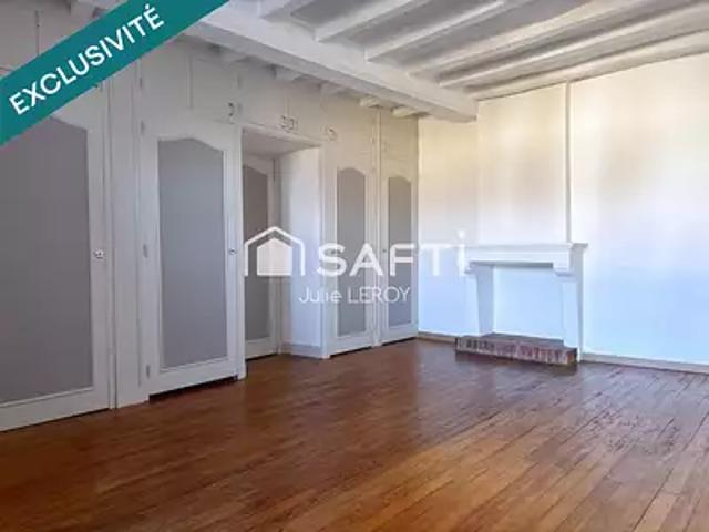 Viré en Champagne 72350 Achat / Vente maison 7 pièces t7 terrasse parking