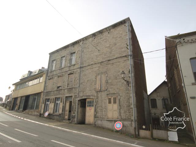 VIREUX Maison de maître à rénover, bien à fort potentiel !