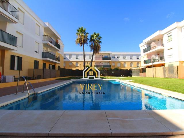 Virey Inmobiliaria les ofrece este magnifico piso en planta baja en pleno centro del Puerto De Santa Maria