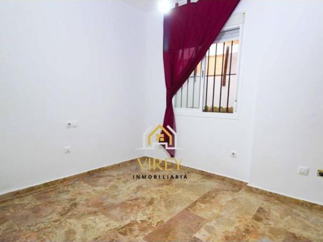 Virey Inmobiliaria les ofrece este magnifico piso en planta baja en pleno centro del Puerto De Santa
