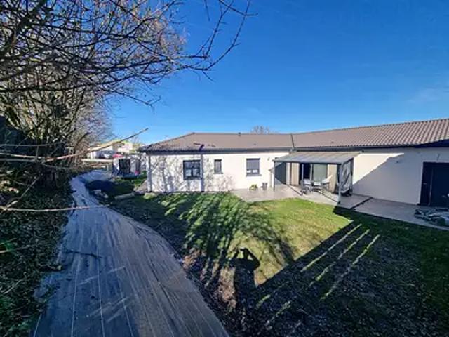 Viriat 01440 Achat / Vente maison 4 pièces t4 au dernier étage cave