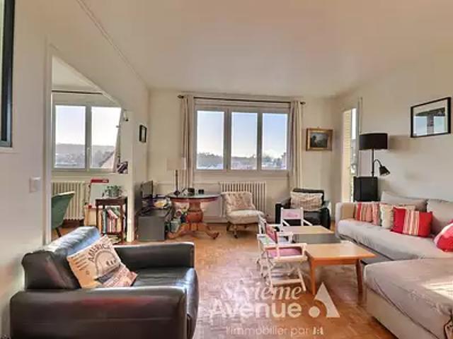 Viroflay 78220 Achat / Vente appartement 4 pièces t4 au dernier étage cave