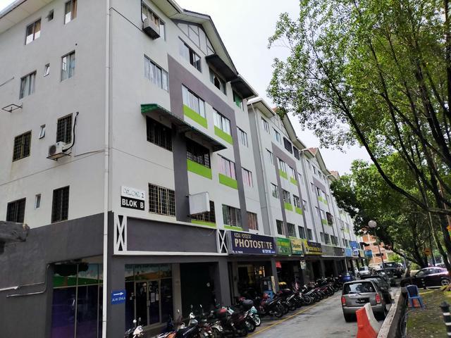 Vista Wira Apt near LRT Wangsa Maju