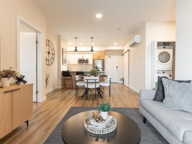 Vista Apartments at Edgemont 2 Bedroom Apartment for Rent at 150 Edgemont Rd Nw, Edmonton, AB T6M 3B8