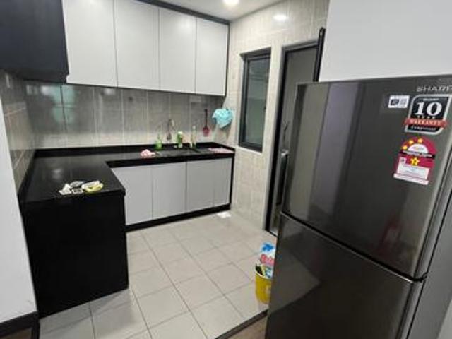 VISTA BANGI 4xAirCond STUDENT unit 3rooms 2bath Ready MoveINUKM KPTM