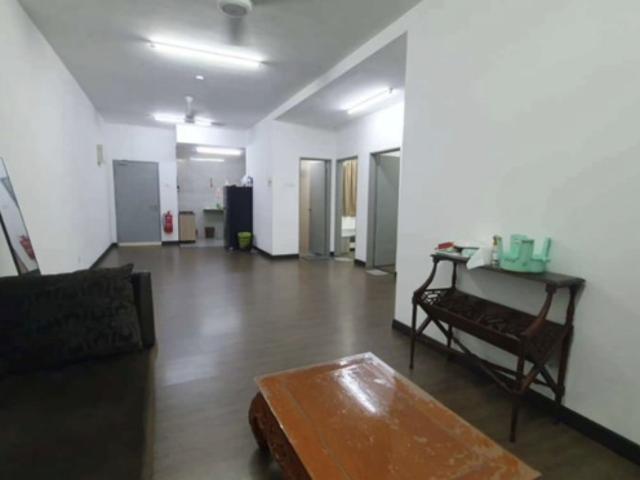 vista bangi, condominium