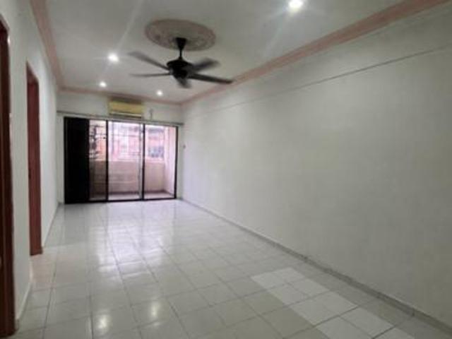 Vista Bayu Apartment Taman Bayu Perdana Klang For SALE