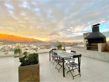 Vista despejada 5d 4b, 2e, 1b | 4 Dormitorios por 12990.00 en Las Condes