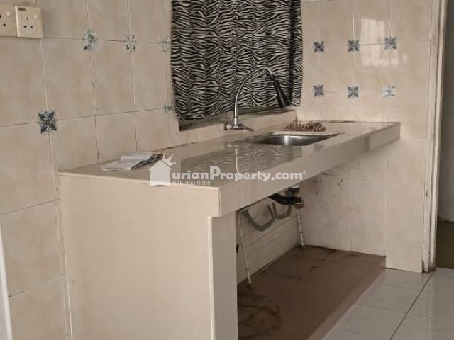 Vista Impiana, Taman Bukit Serdang Apartment Studio For Rent