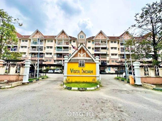 Vista Indah Putra Apartment at Bayu Perdana Klang for sales