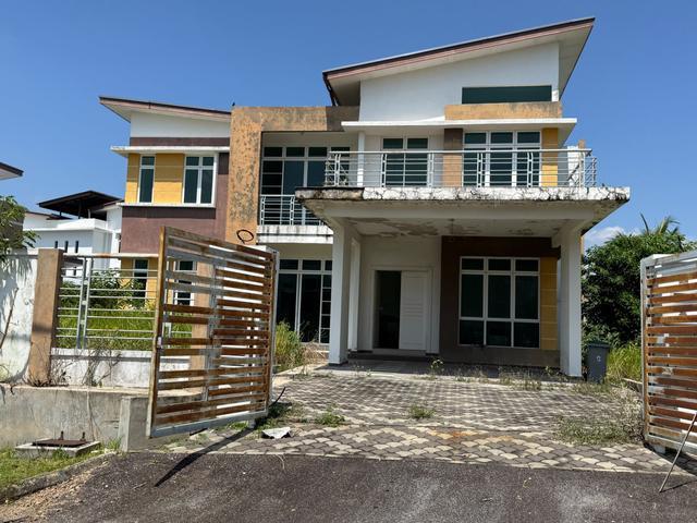 Vista Kirana 2storey Bungalow 8200sf