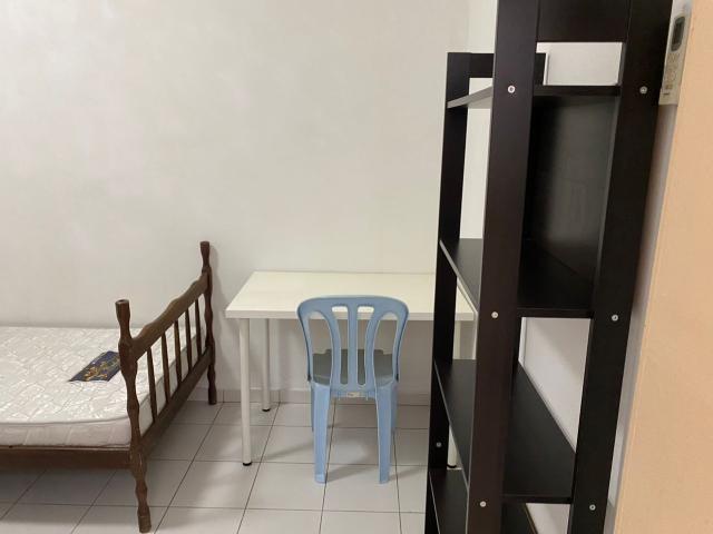 vista komanwel c, condominium