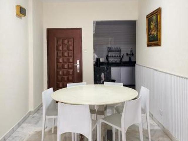 Vista Lavendar Apartment taman kinrara tk 4 fully furnish