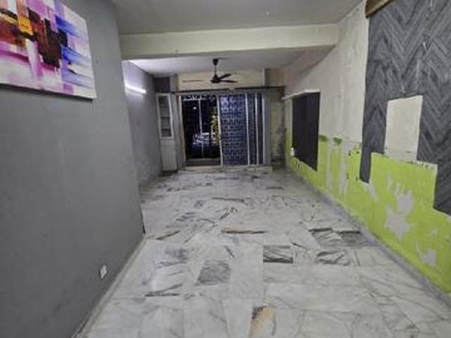 Vista Lavender Apartment Bandar Kinrara Puchong Bumi Lot Full Loan