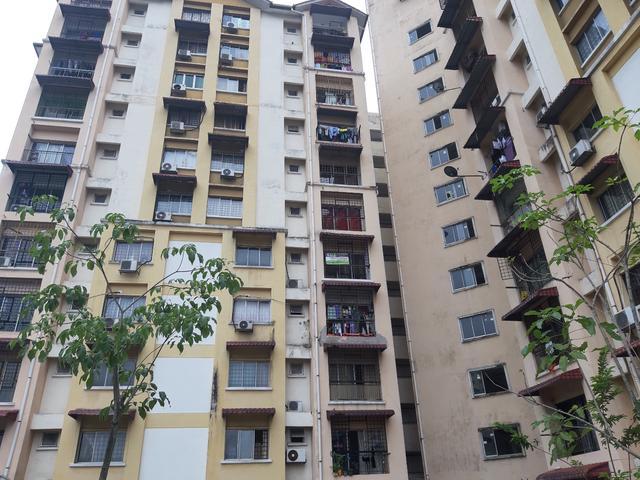 Vista Lavender Apartment Kinrara Section3Puchong Selangor