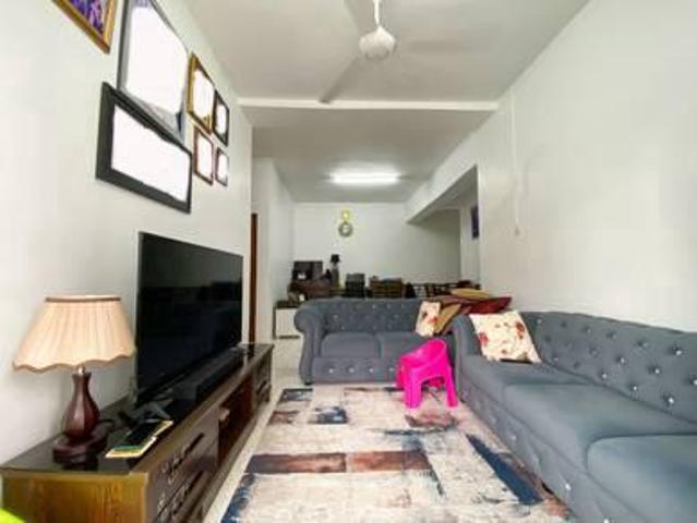 Vista Lavender Puchong Taman Kinrara next Suria Kinrara Full Loan