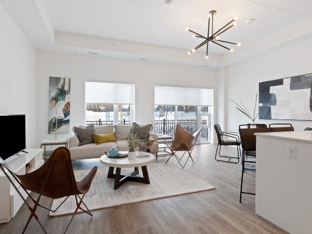 Vista Local 1 Bedroom Apartment for Rent at 2826 Sandalwood Dr, Ottawa, ON K1V 2T8 Heron Gate