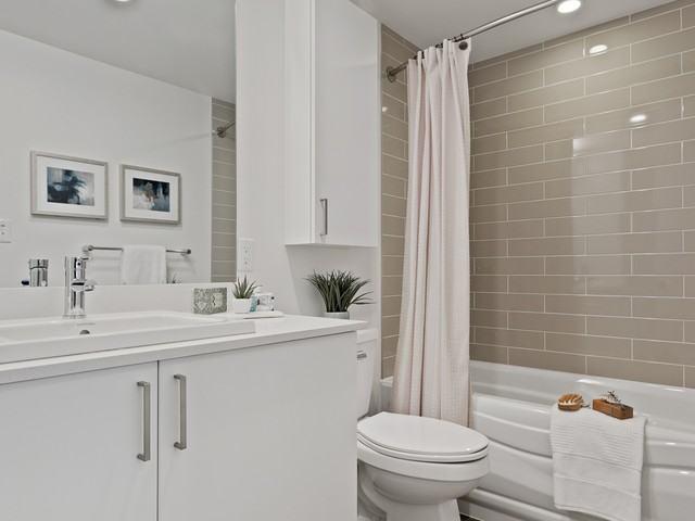 Vista Local 2 Bedroom Apartment for Rent at 2826 Sandalwood Dr, Ottawa, ON K1V 2T8 Heron Gate