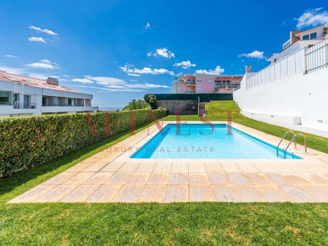 Vista Mar de Sonho! Cobertura T4 nos Prestigiados Jardins da. 114m² Carcavelos e Parede