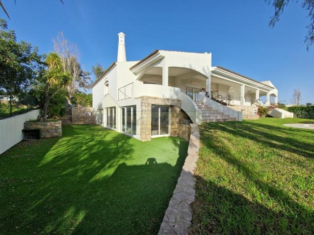 Vista Mar! Luxuosa moradia de 6 quartos renovado com gosto. 551m² Conceição e estói