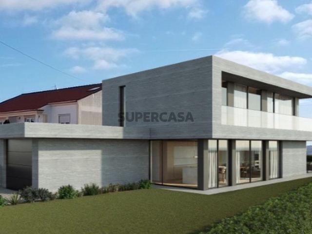 Vista mar, Moradia de 4 assoalhadas e piscina