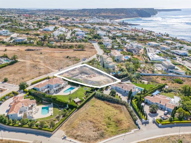 Vista Mar | Moradia de Luxo Ultramoderna T4 Construída de Ra. 350m² Praia da Luz