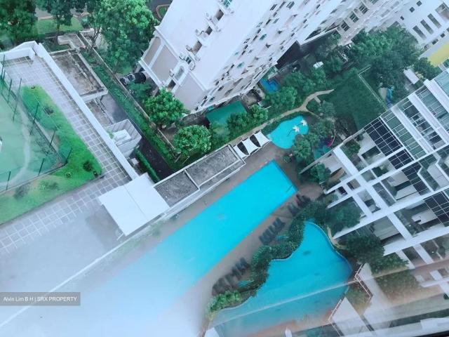 Vista Residences D12, Condominium