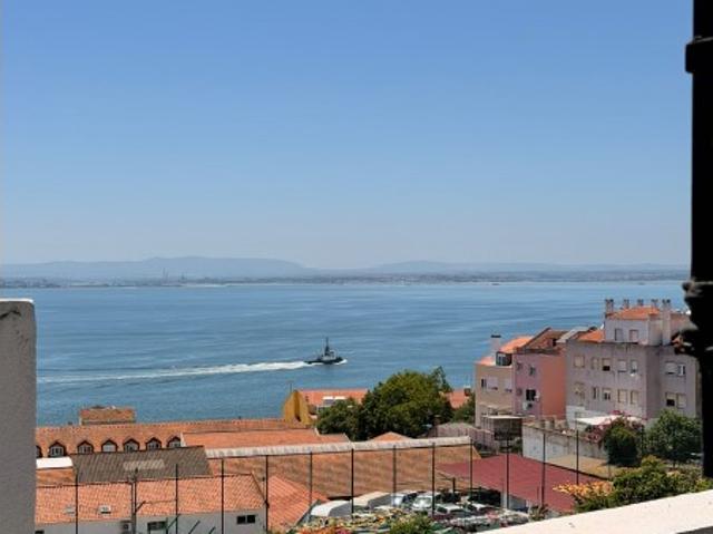 'Vista Rio' Apartamento T4 para venda em São Vicente