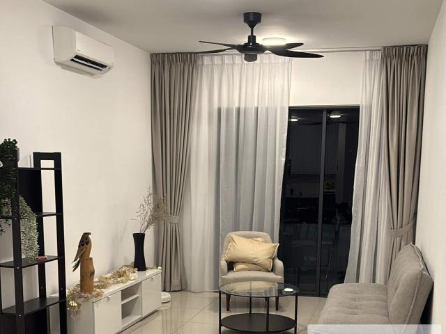 Vista Sentul Small Bedroom