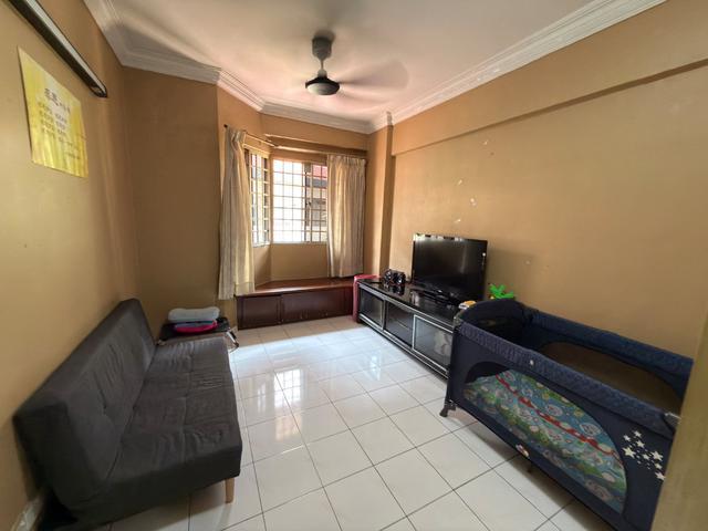 Vista serdang apartment Full renovated Below market value