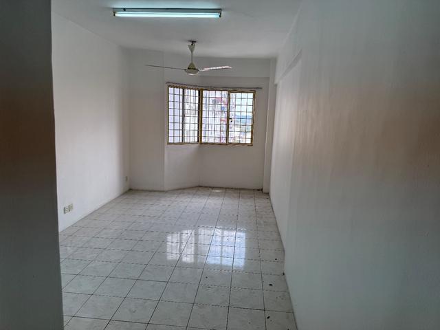 Vista Serdang Apartment Serdang Seri Kembangan Selangor