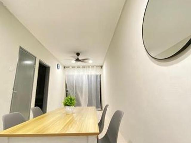 Vista Shop Apartment Partly Furnished Damansara Damai Selangor