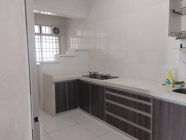 Vistaria condo 3 rooms 1000sf full loan full renovated sungai ara