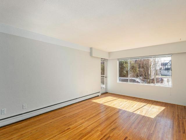 Viscount Manor Apartments 1 Bedroom Apartment for Rent at 950 Rockland Ave, Victoria, BC V8V 3H4 Fairfield
