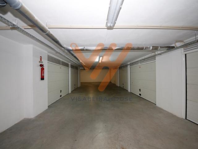 Viseu, Repeses, Garagem, Parqueamento, Palácio do Gelo