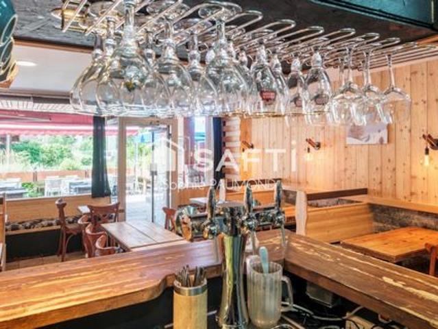 Visibilité assurée, clientèle régulière