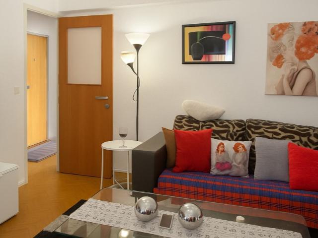 VISITAS ESTE SÁBADO, 23 DE MAIO | DAS 18H ÀS 19H T3 em Monte Abraão | Visitas por ordem de chegada Agendamento obrigatório: telefone