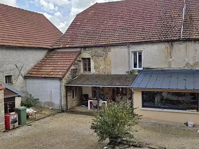 Vitteaux 21350 Achat / Vente maison 9 pièces t9