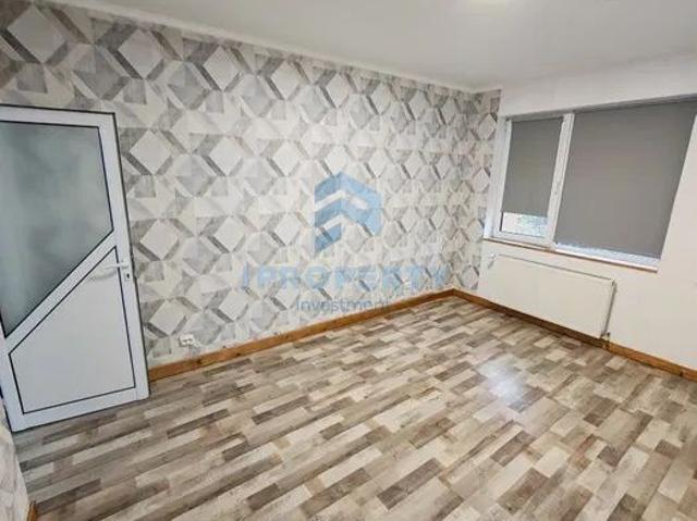 Vitan Mall I Spatiu Birouri/Rezidential I 5 Camere in Vila I Loc Parca
