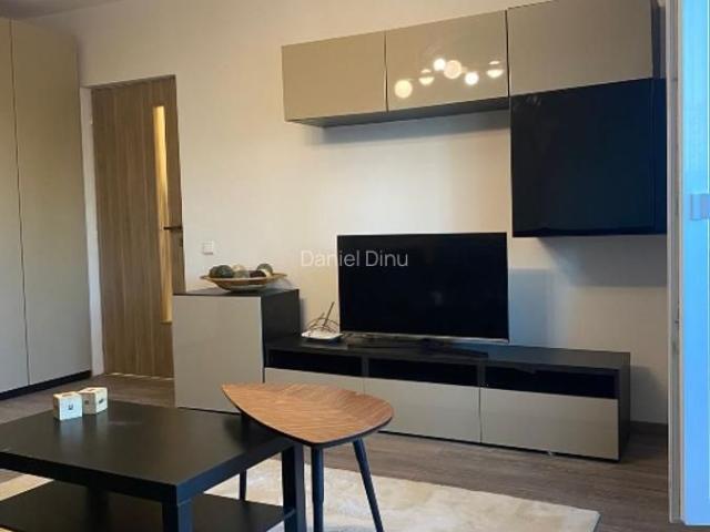 Vitan Mall | 2 Camere | Etaj 1 | Balcon | Decomandat