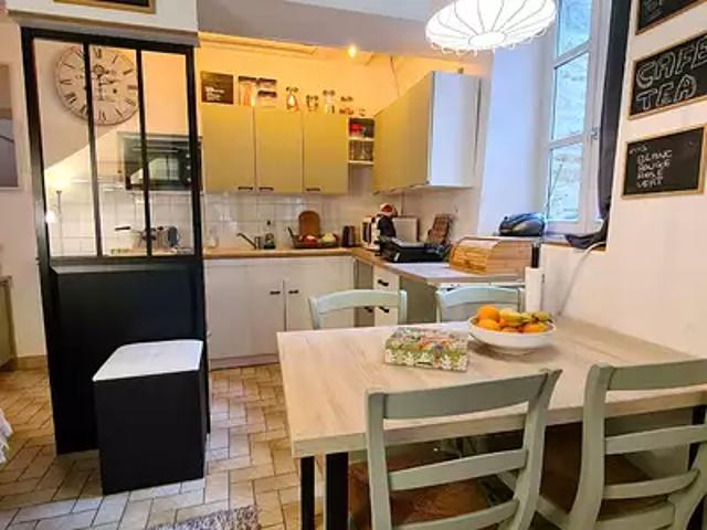 Vitré 35500 Achat / Vente immeuble au dernier étage cave