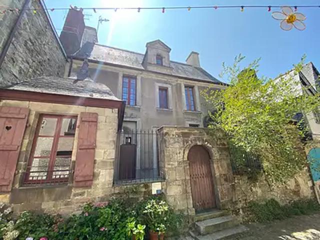 Vitré 35500 Location maison 7 pièces t7 au dernier étage