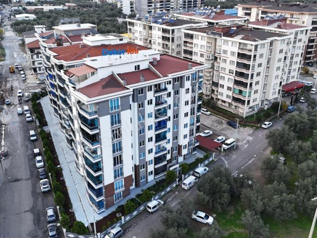 Vitrinden Beykonaklarında Arakat Ebeveyn Banyolu 3+1