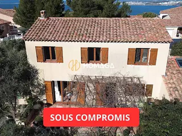 Vitrolles 13127 Achat / Vente maison 5 pièces t5 terrasse parking